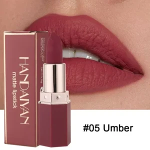 Lápiz de labios mate de terciopelo